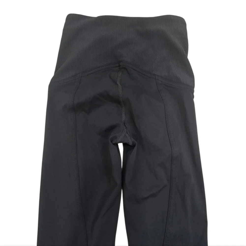 Lululemon Train Free High-Rise Crop 23